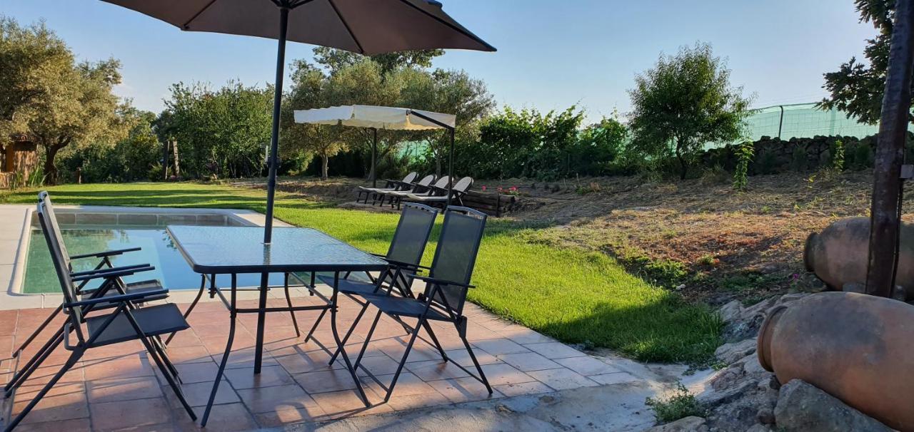 Casa Rural Las Traviesas Candeleda Eksteriør bilde
